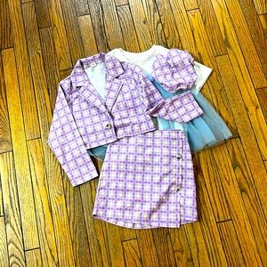 SHEIN Girl skirt and shirt bundle, size 7y